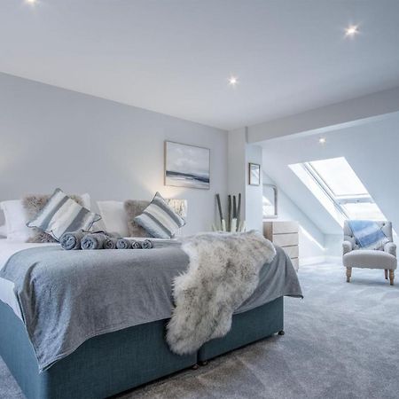 Kiln Park Farmhouse - 4 Bedroom Cottage - 나버스 외부 사진