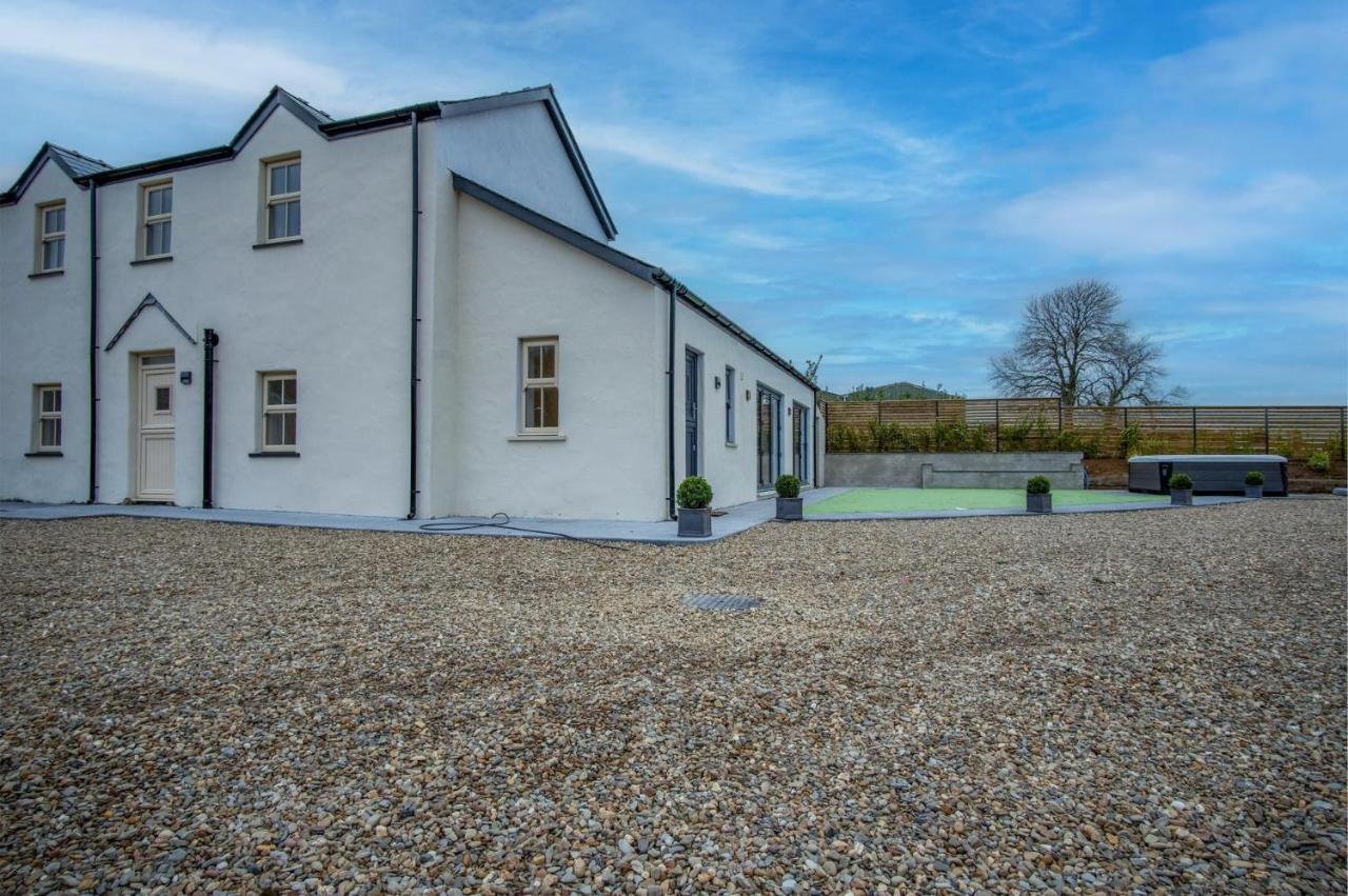Kiln Park Farmhouse - 4 Bedroom Cottage - 나버스 외부 사진