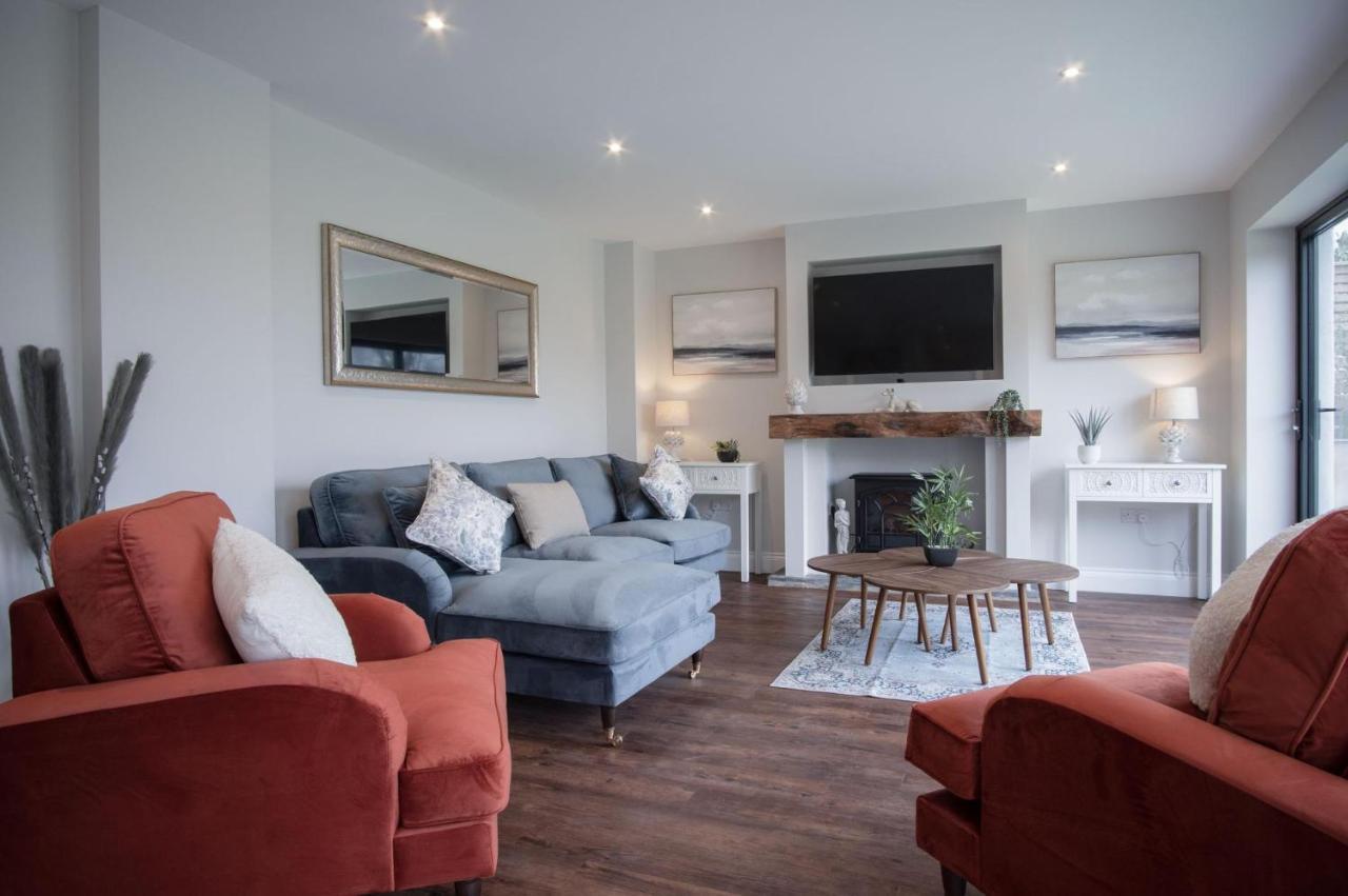 Kiln Park Farmhouse - 4 Bedroom Cottage - 나버스 외부 사진