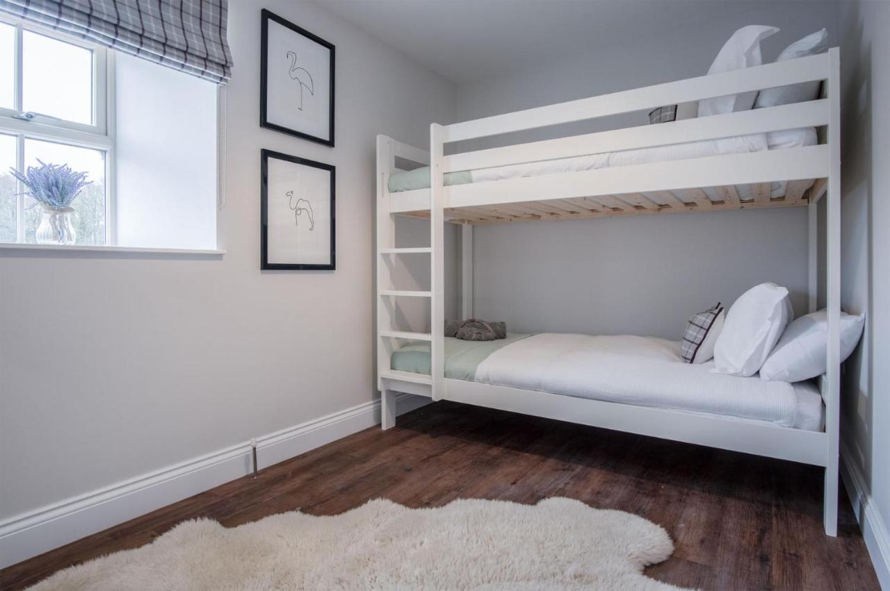 Kiln Park Farmhouse - 4 Bedroom Cottage - 나버스 외부 사진