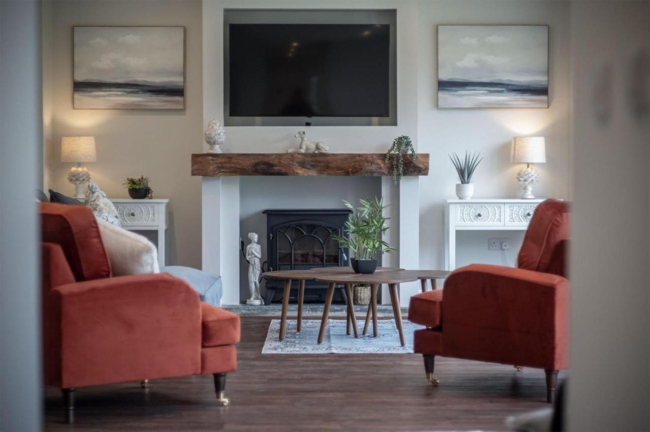 Kiln Park Farmhouse - 4 Bedroom Cottage - 나버스 외부 사진