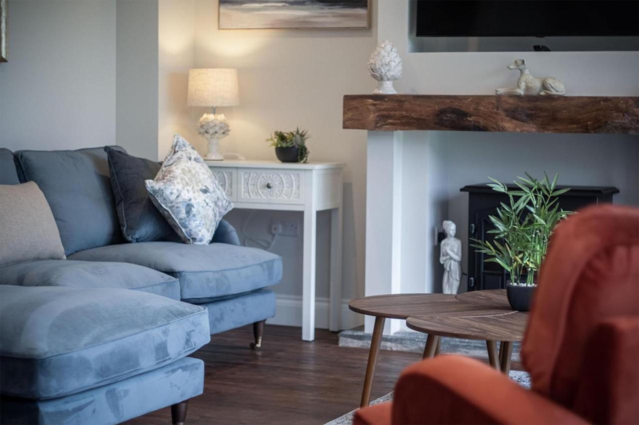 Kiln Park Farmhouse - 4 Bedroom Cottage - 나버스 외부 사진