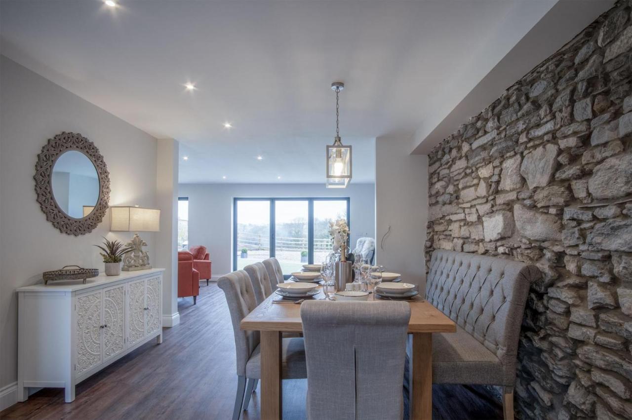 Kiln Park Farmhouse - 4 Bedroom Cottage - 나버스 외부 사진