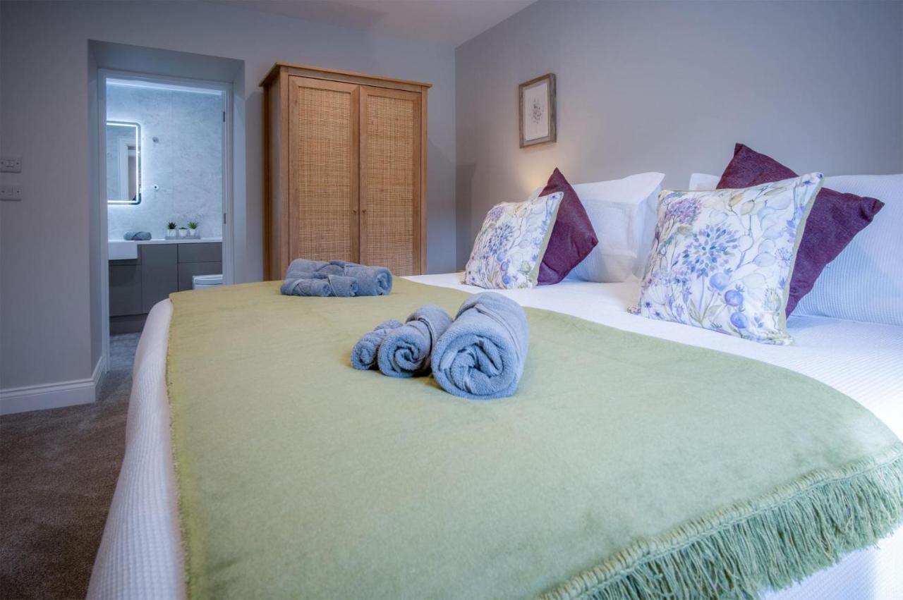 Kiln Park Farmhouse - 4 Bedroom Cottage - 나버스 외부 사진